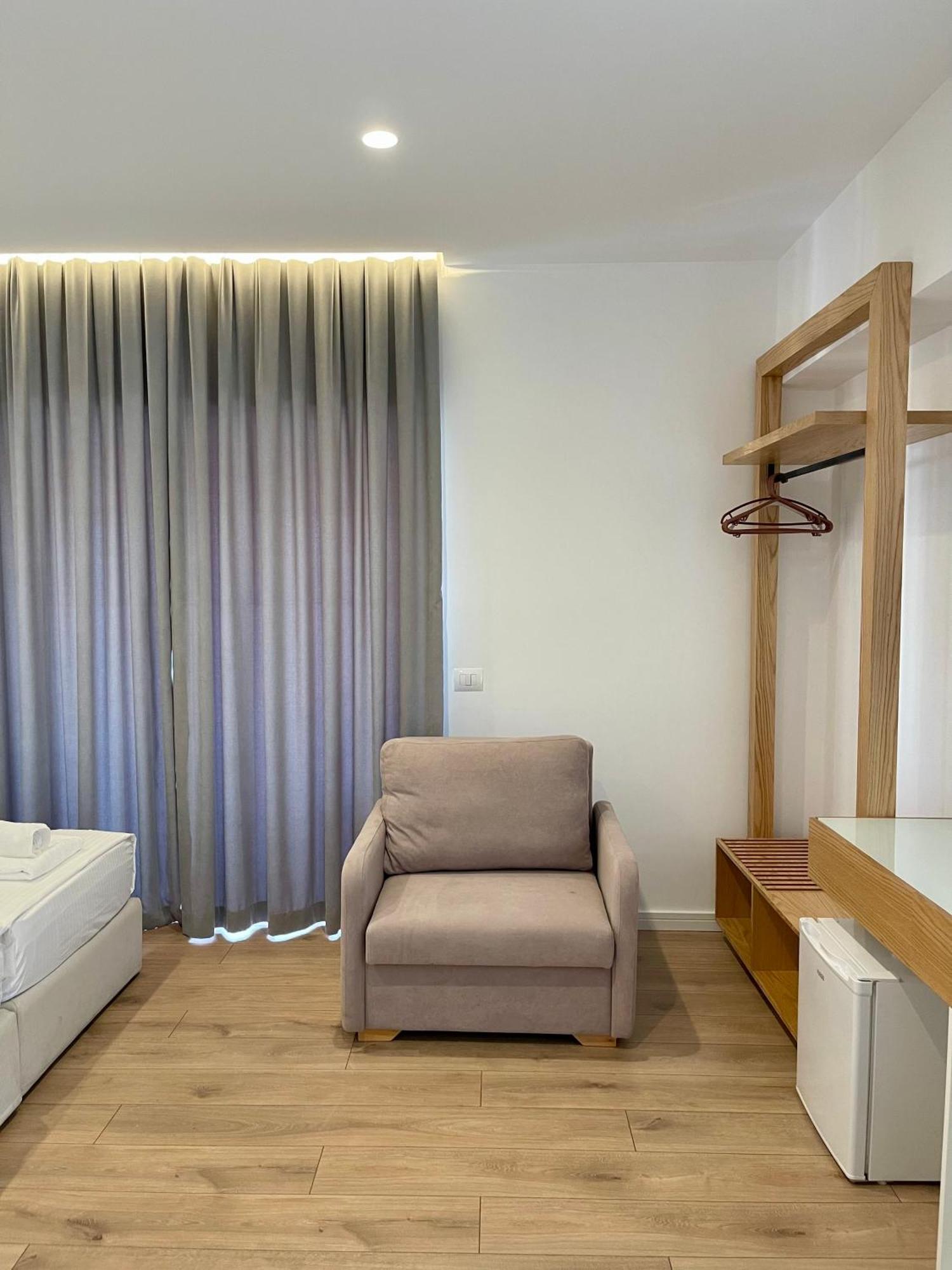 Hotel Aulona Sarandë Eksteriør billede