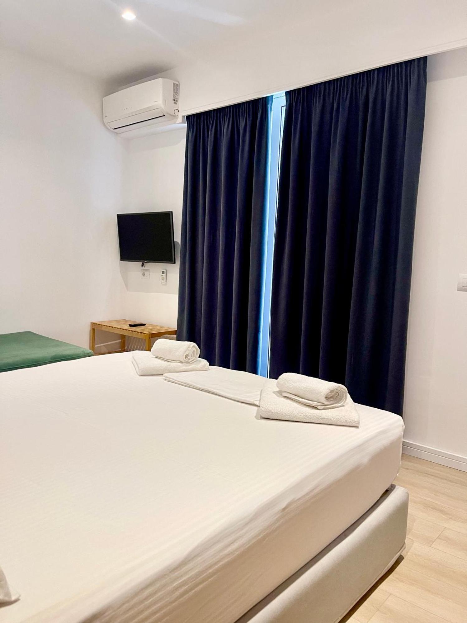 Hotel Aulona Sarandë Eksteriør billede