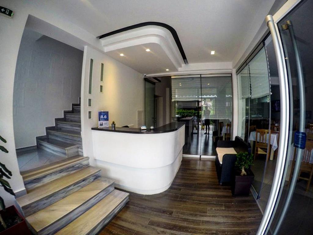 Hotel Aulona Sarandë Eksteriør billede