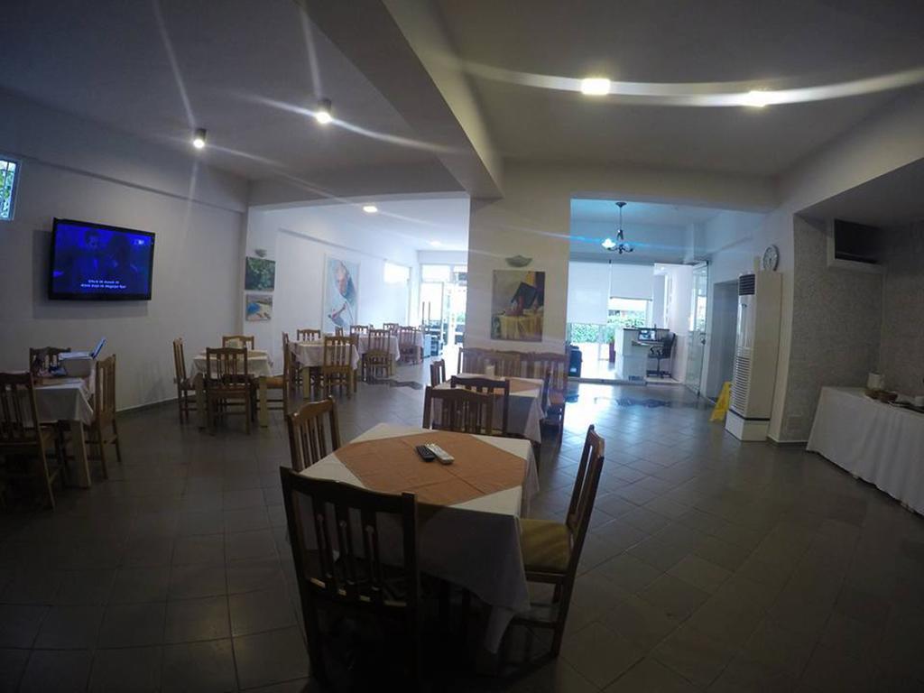 Hotel Aulona Sarandë Eksteriør billede